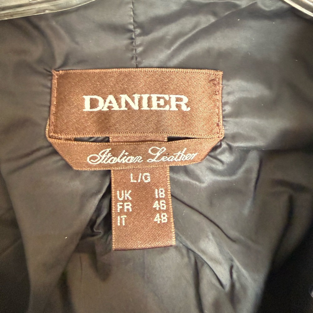 Danier Women's Wool and Black Leather Jacket with Fur Collar - Thinsulate - Sz L - Picture 10 of 13